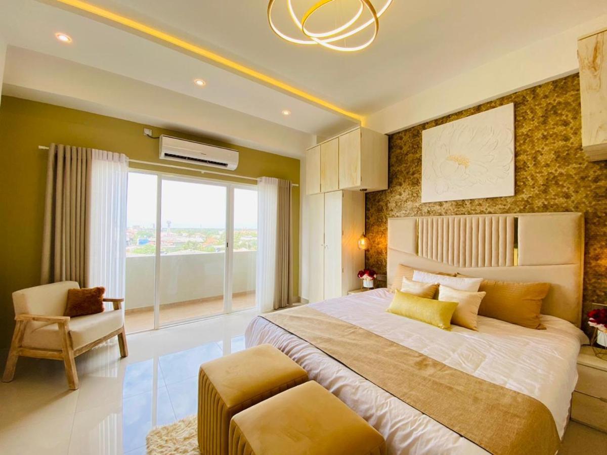 Ocean Breeze - Udaya Luxury Apartments Negombo Exteriér fotografie