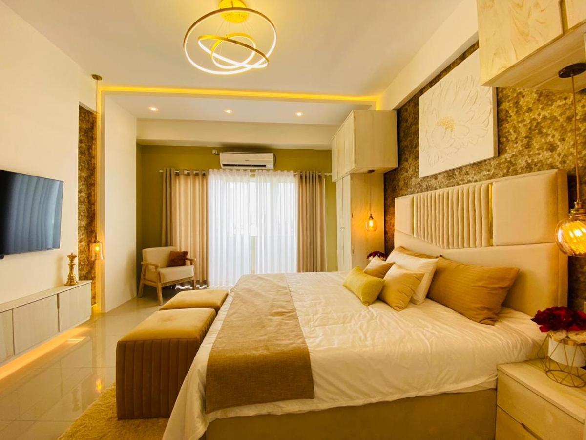 Ocean Breeze - Udaya Luxury Apartments Negombo Exteriér fotografie