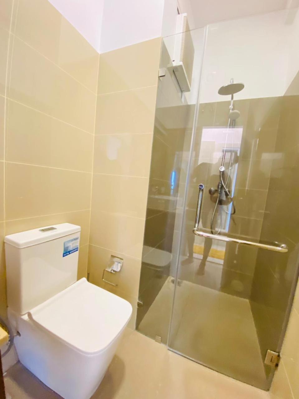 Ocean Breeze - Udaya Luxury Apartments Negombo Exteriér fotografie