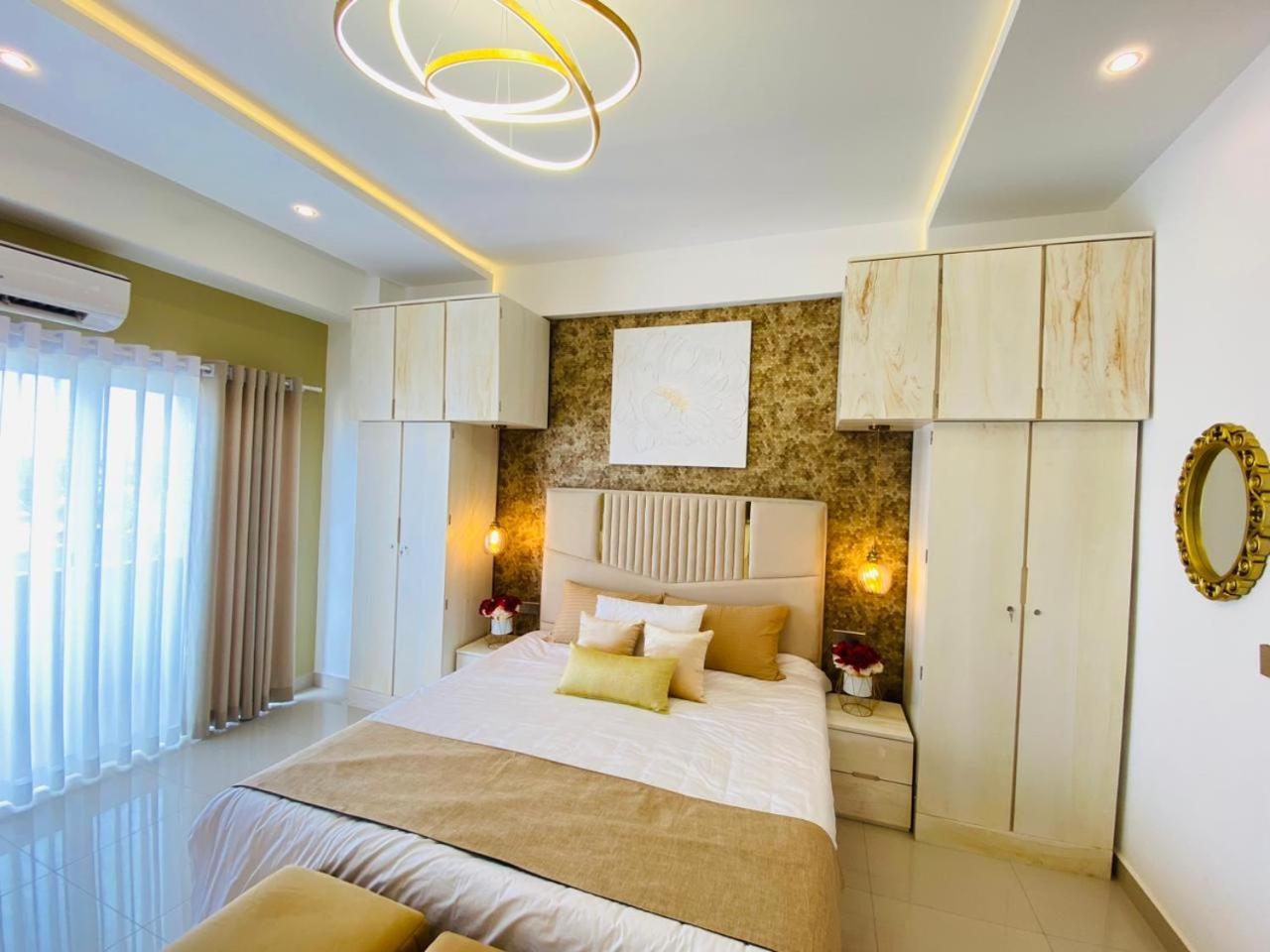Ocean Breeze - Udaya Luxury Apartments Negombo Exteriér fotografie
