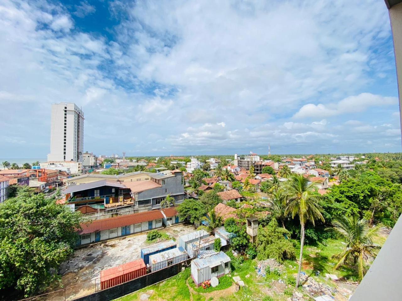 Ocean Breeze - Udaya Luxury Apartments Negombo Exteriér fotografie